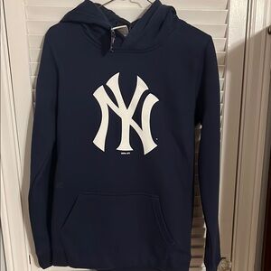 NY Yankees Navy Logo Hoodie Kids Large